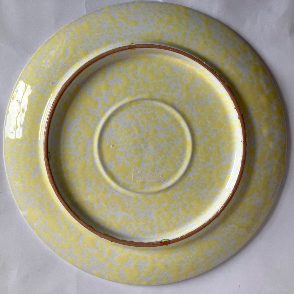 Plates - Picture 7 of 10